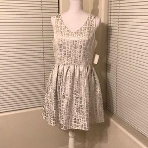 🔥Mac + jac white with silver sleeveless dress NWT